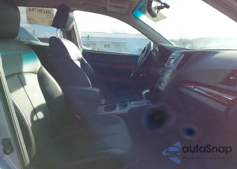 2012 Subaru Outback 2.5I Limited из США, поврежденный, VIN 4S4BRBKC3C3277144